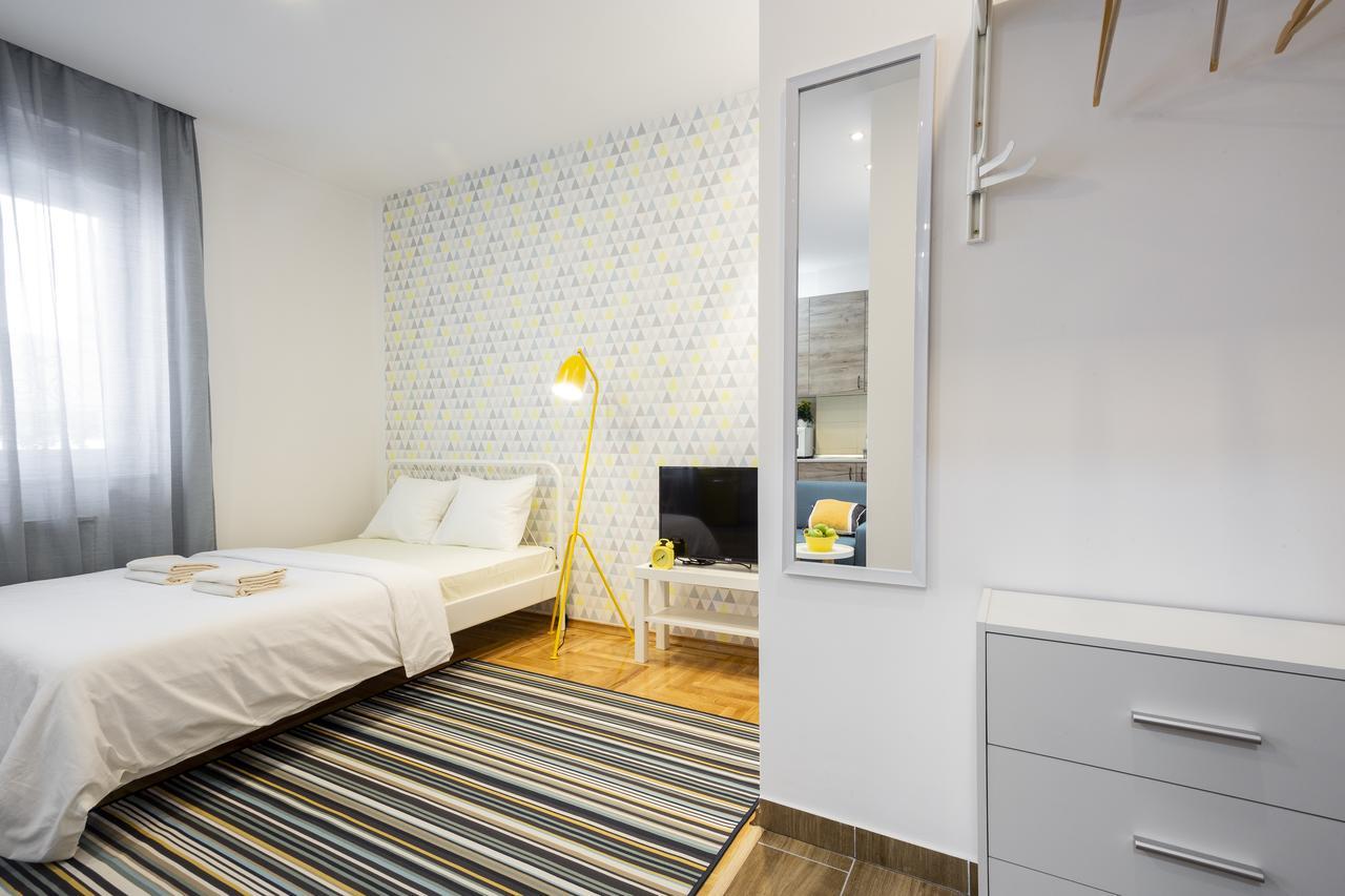 Giallo apartment - Free Private Parking Novi Sad Esterno foto