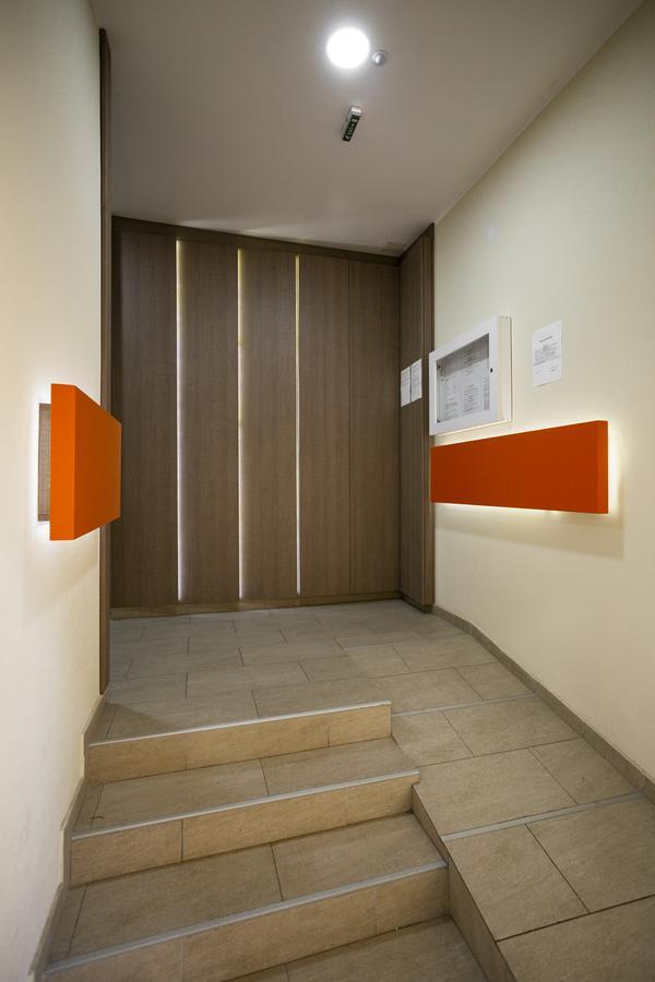 Giallo apartment - Free Private Parking Novi Sad Esterno foto